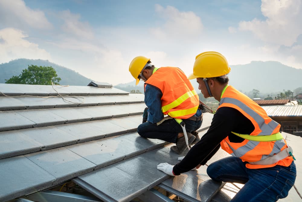 roof repair in West Hills CA